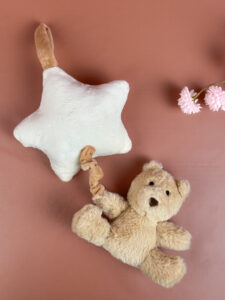 підвіска на коляску ведмедик з зірочкою